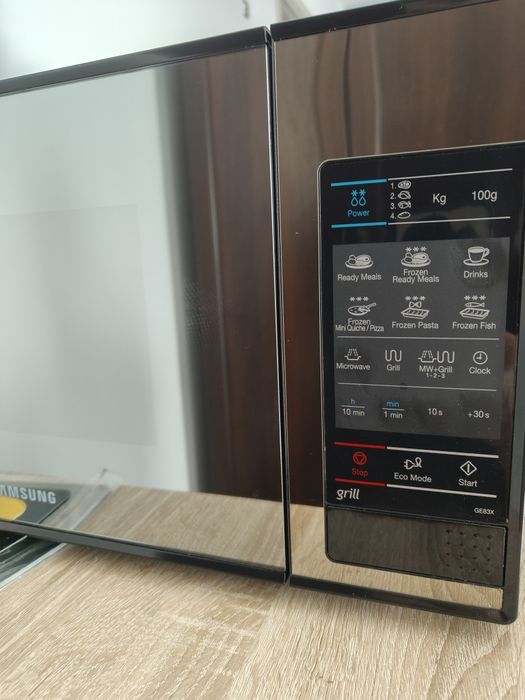 Kuchenka mikrofalowa Samsung GE83X