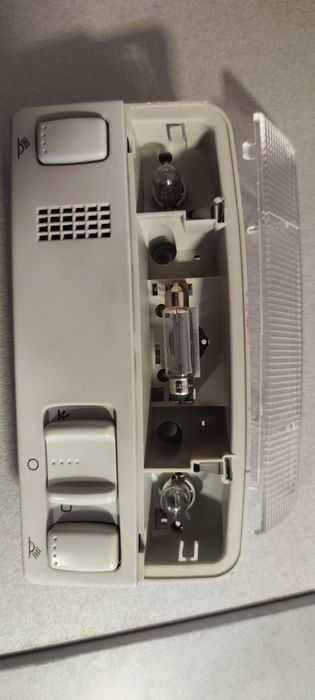 Luz teto golf 4  .