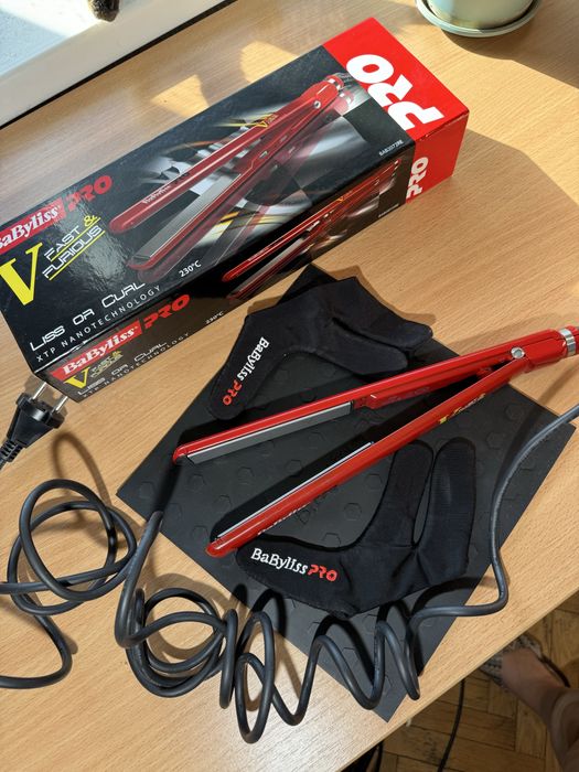 Профессиональный утюжок для волос BaByliss PRO