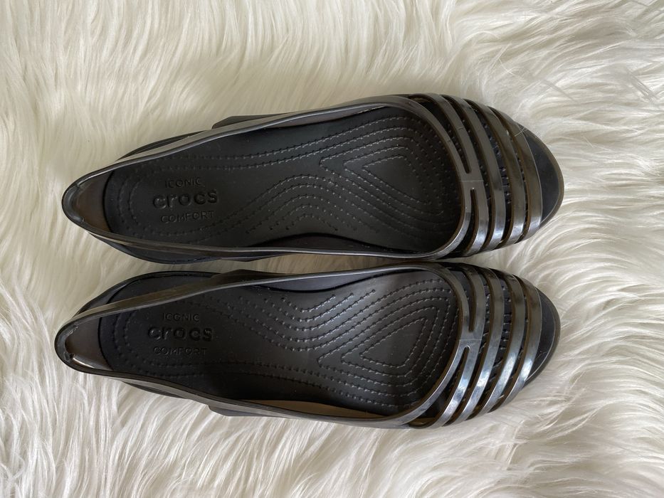 Sandałki Crocs Isabella Huarache r. 37 W7.