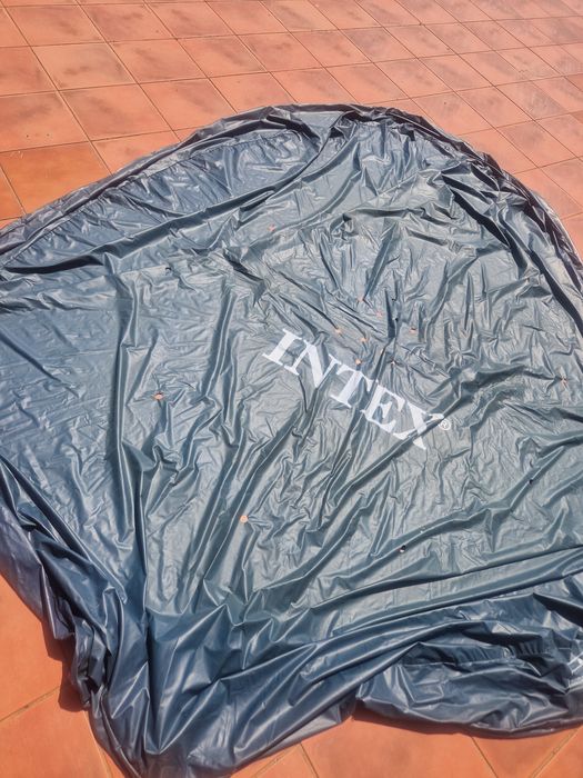 Toldo intex piscina