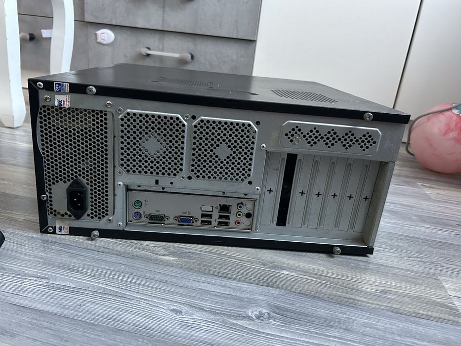 Продам компʼютер