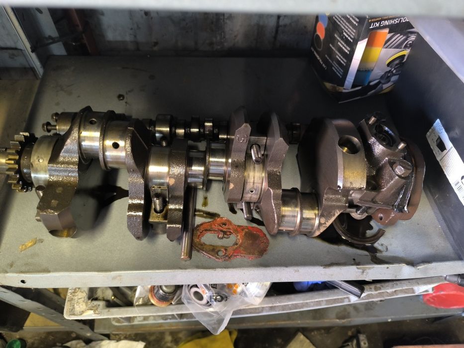 Silnik Volvo Penta Mercuriser  3,6 4,3 v6 na częśći