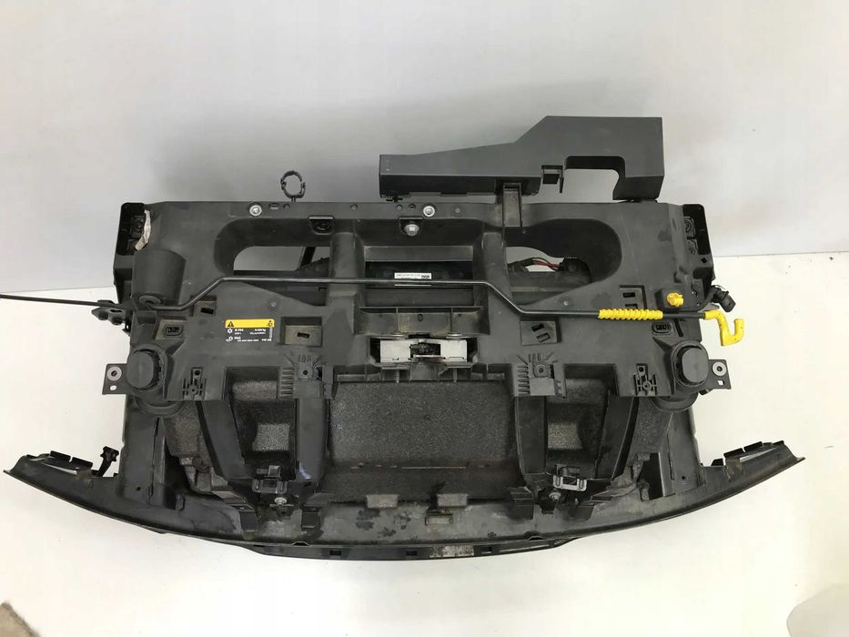 VW ID4 11A Передня панель Телевізор