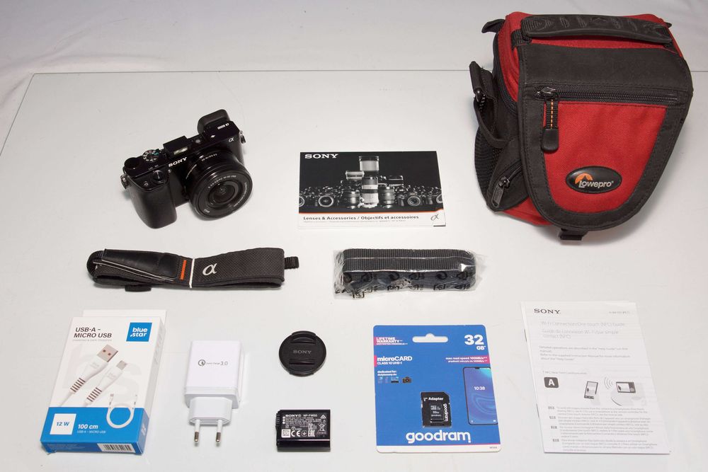 Aparat SONY ILCE-6000 A6000 24.3Mpx + 16-50mm OSS 16.013 zdjęć + Torba + 32GB # Gwarancja FV
