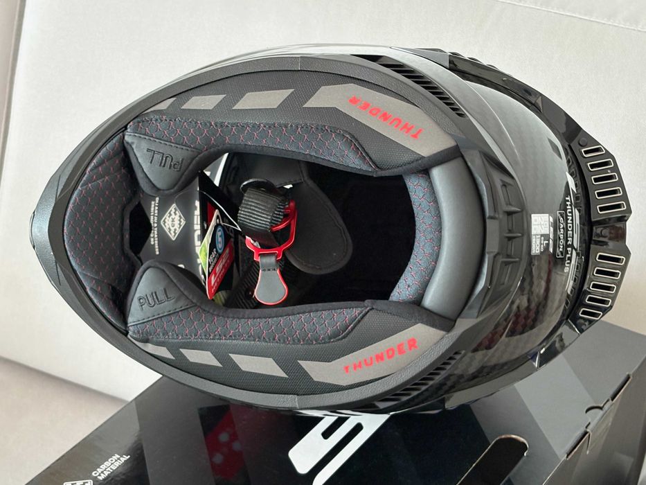 Capacete Carbono Total NOVO LS2 Thunder Plus (30% Desconto) Tam M-LXL