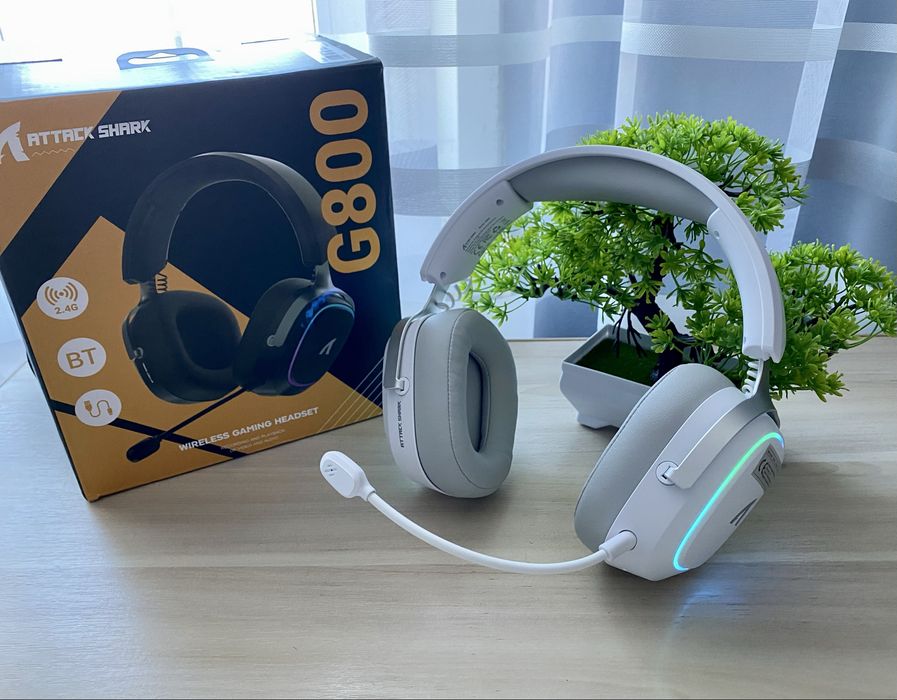 Нові бездротові навушники Attack Shark G800