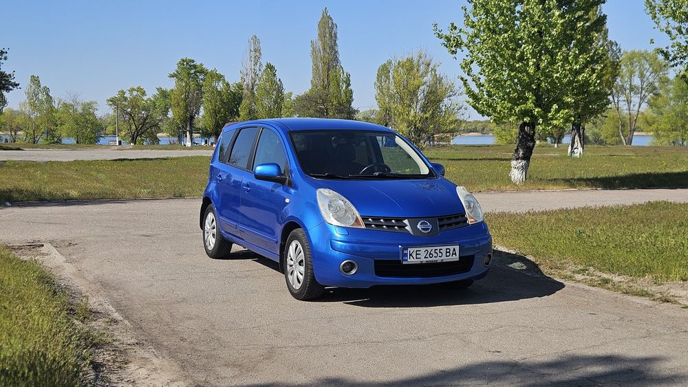 Nissan note 1,6 АКПп