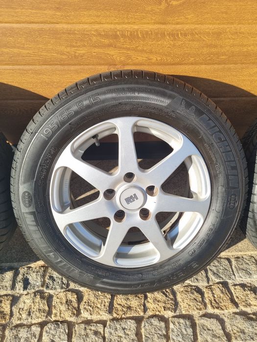 Jantes 15" Fur. 5×112 Pneus 195/65 R15 Michelin
