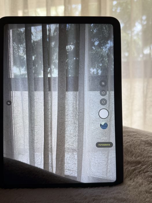 Ipad com capa da Apple original