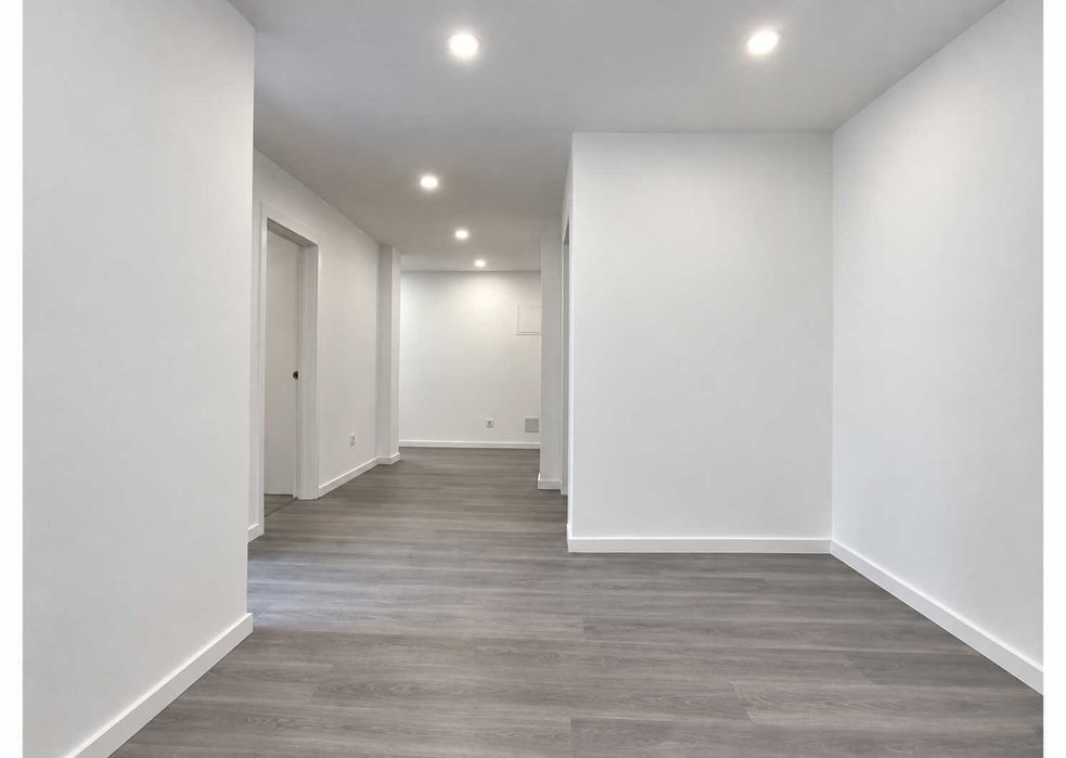 Apartamento T2 à venda na Rua Jardim de São Bernardo, Setúbal