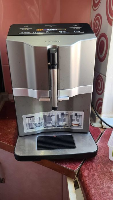 Кавомашина  ( кофемашина ) Siemens EQ.3 s300 TI303203RW