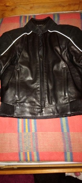 Blusão motard Akita em pele para senhora, 36 usado 1 vez!