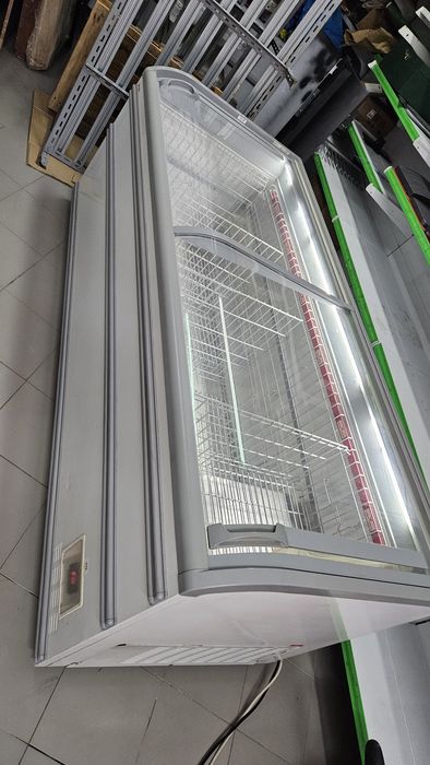 Arca congeladora comercial