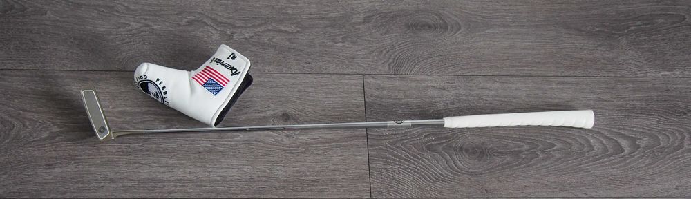Kij do golfa Limitowany Putter Odyssey White Damascus iX #9 | Premium 34 ''