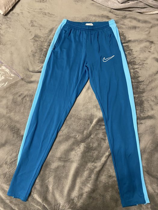 Штани Nike розмір s