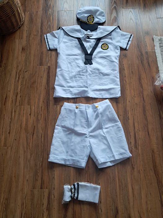 nowy strój chłopięcy chyba na wzrost około 150 cm brak metki