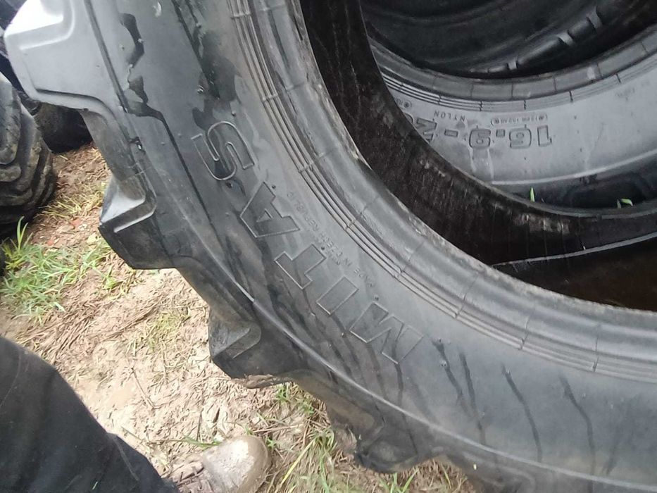 Opony przemysłowe 16.9-28 Mitas TI-06 koparko ładowarka JCB Case Cat