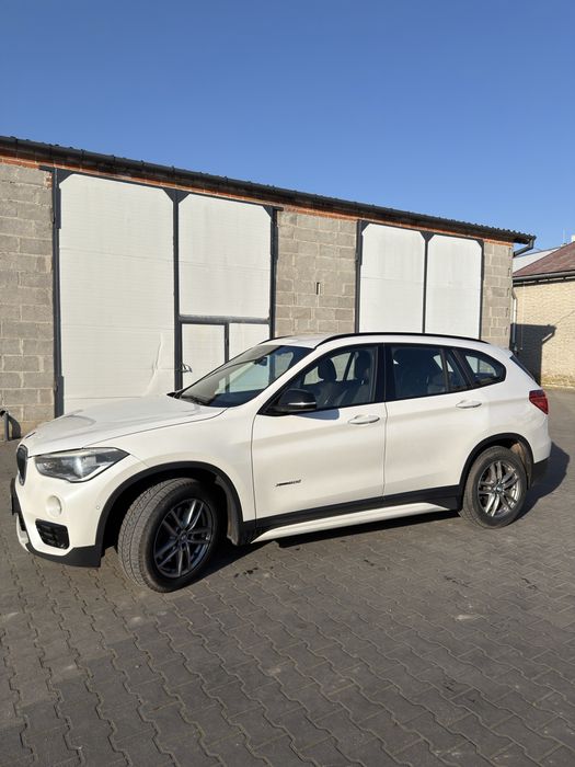 BMW X1 xDrive M pakiet bogate wyposażenie