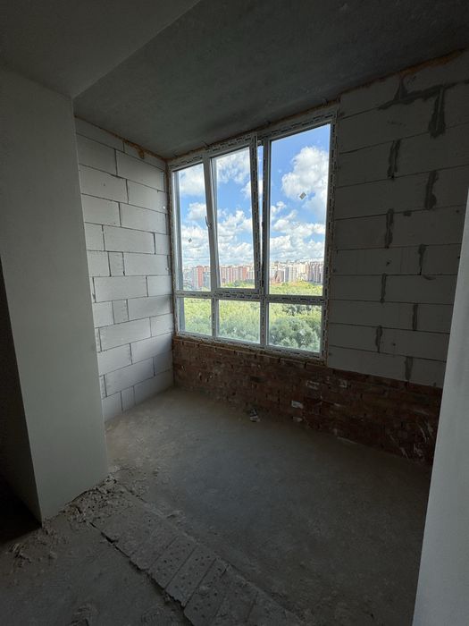 Продаж 3к в зданій та обжитій новобудові