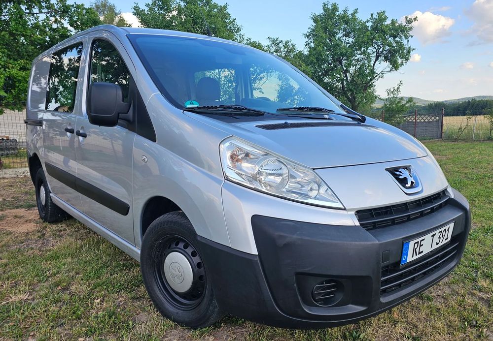 Peugeot Expert  Expert disel Klimatyzacjia elektryka Hak z Niemiec
