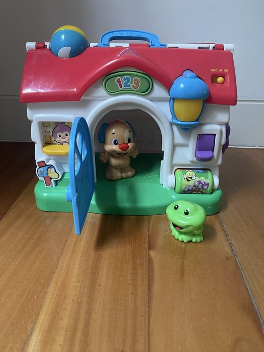 Casinha educativa Fisher Price