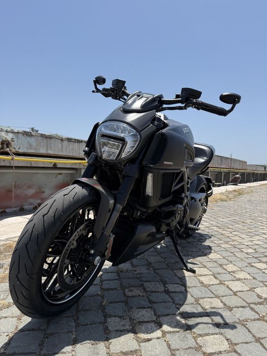 Ducati Diavel - carbon edicion