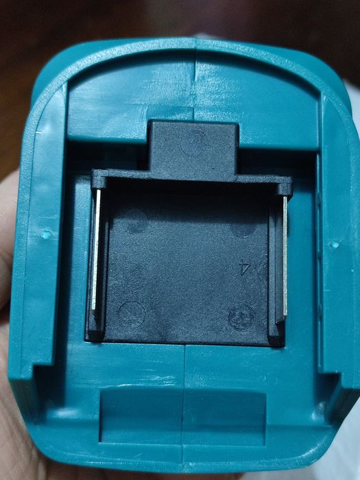 Адаптер USB power bank для аккумуляторов Makita с фонарем, для роутера