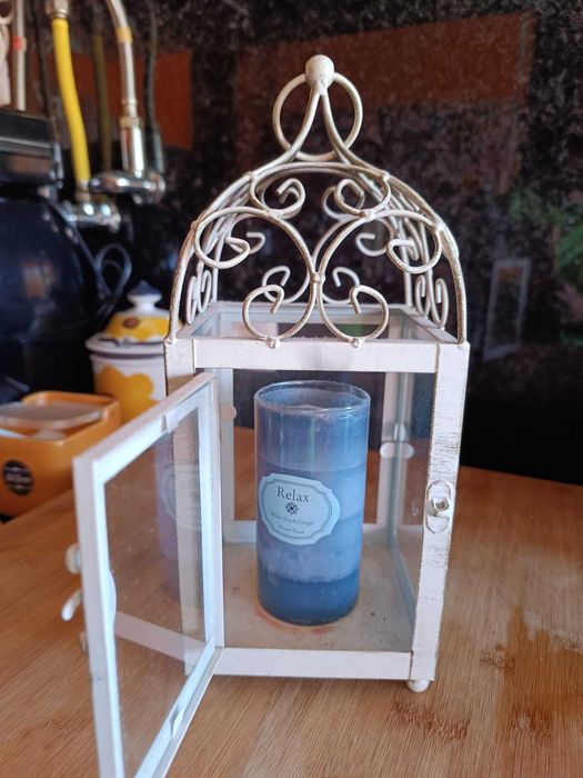 Lanterna para Vela em metal de cor Branca