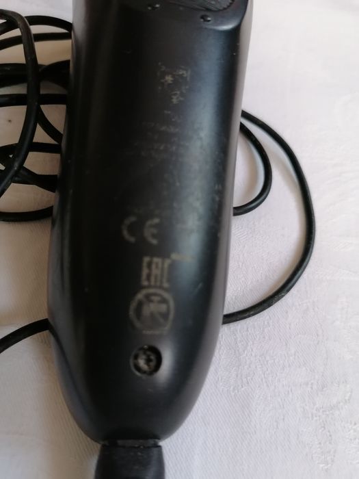Електробритва Philips 1000