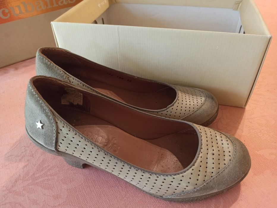 Rubber-soled Cuban-style Shoes, Size 38, Comfortable Beige