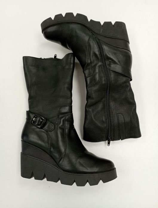 Сапоги женские кожаные на овчине