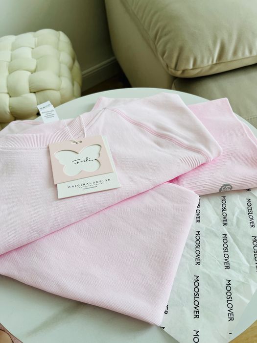 Новий американський костюм для йоги/тренувань Mooslover skims