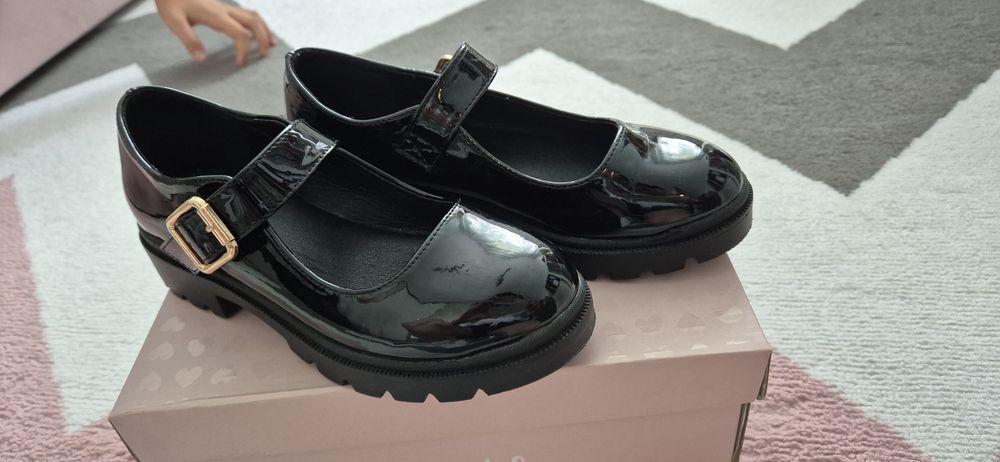Buty lakierki eleganckie 34 dla dziewczynki