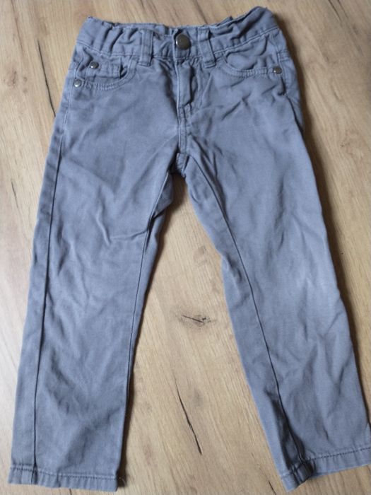 Spodnie jeansowe dla chłopca rozm 98/104