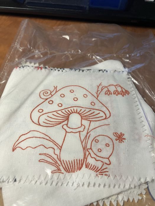 Набор винтажный для уроков труда ,,Вышивание» , ,,Мягкая игрушка»