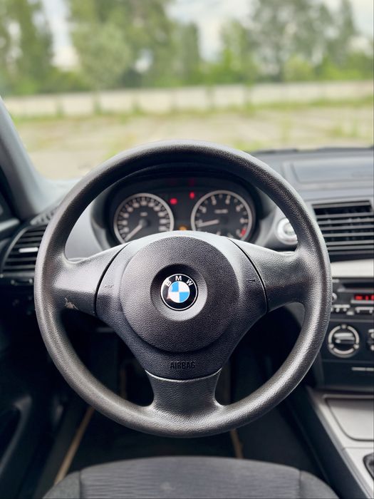 BMW 1 Series 2008 VIN WBAUE31080E170190 фото оголошення 13 з 23