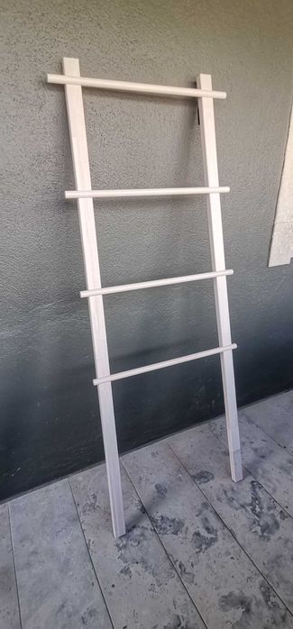 toalheiro de madeira ikeia