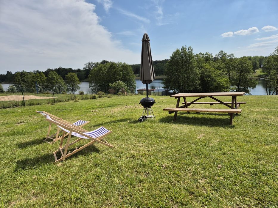 Domek nad jeziorem Dworackim - Mazury, wrzesień, pomost, linia brzegowa,