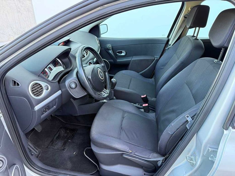 Renault Clio 1.2i 16v 75cv 03/2009