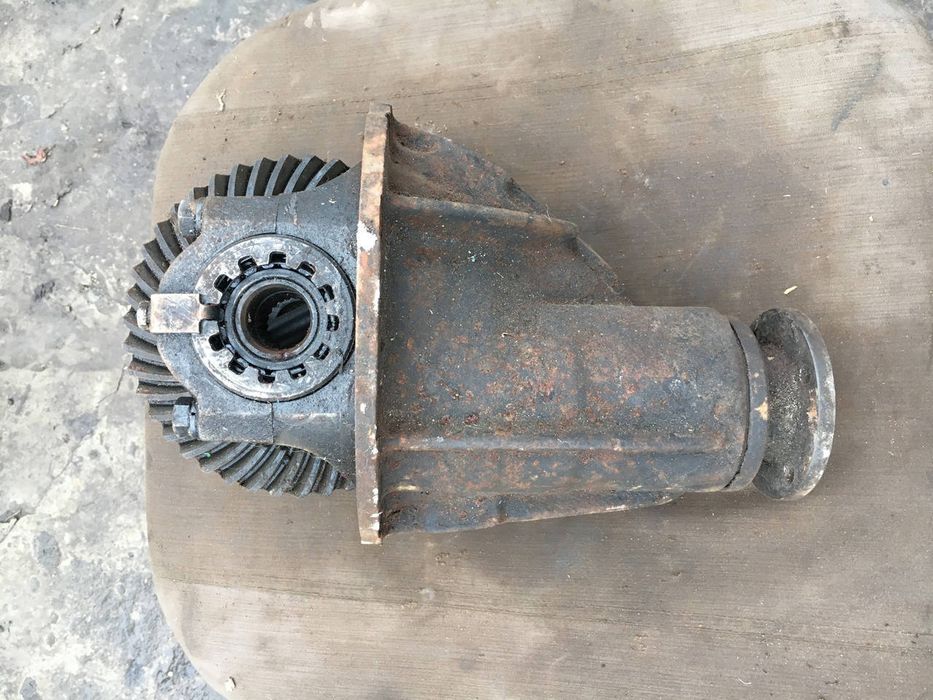 Продам редуктор на ваз 2103