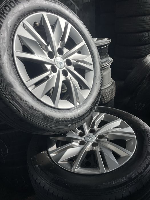 Pack jantes e pneus Peugeot 16 5x108 originais 508