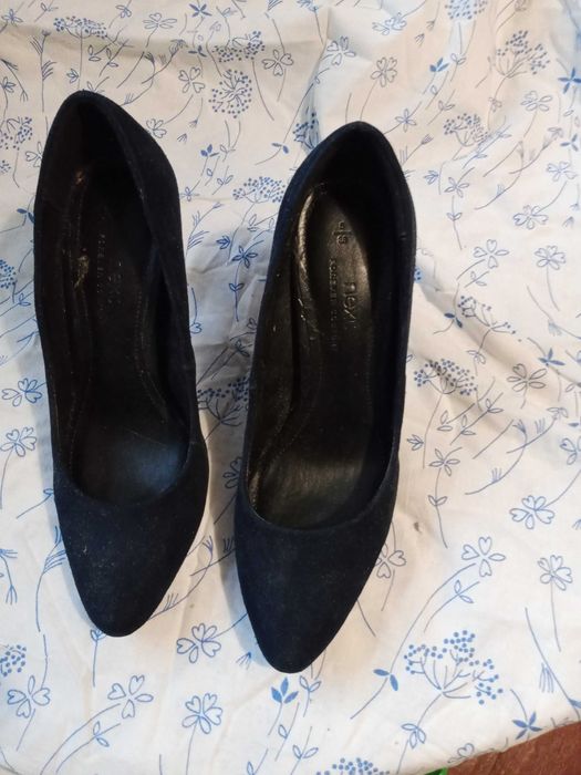 Обувь  - туфли замшевые,  шлепанцы - босоножки