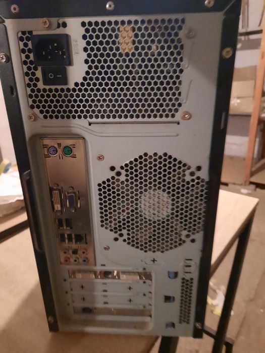 Системний блок старий