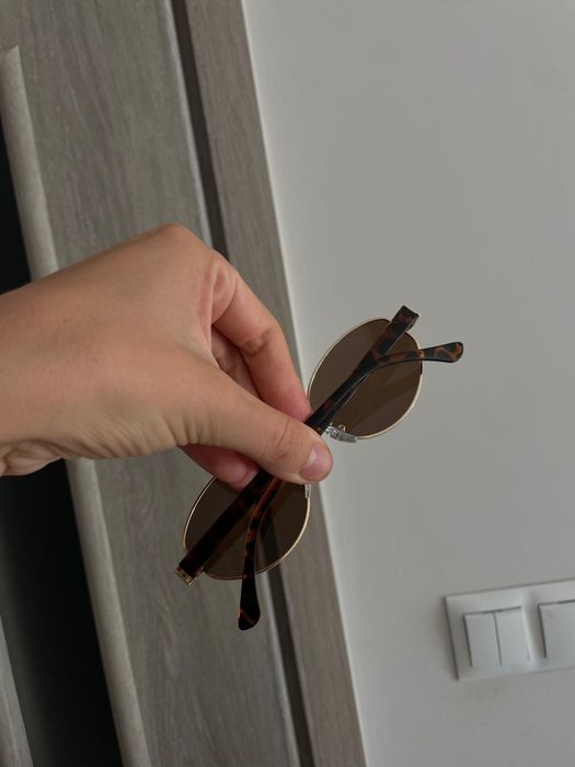 Nowe okulary przeciwsłoneczne dla kobie