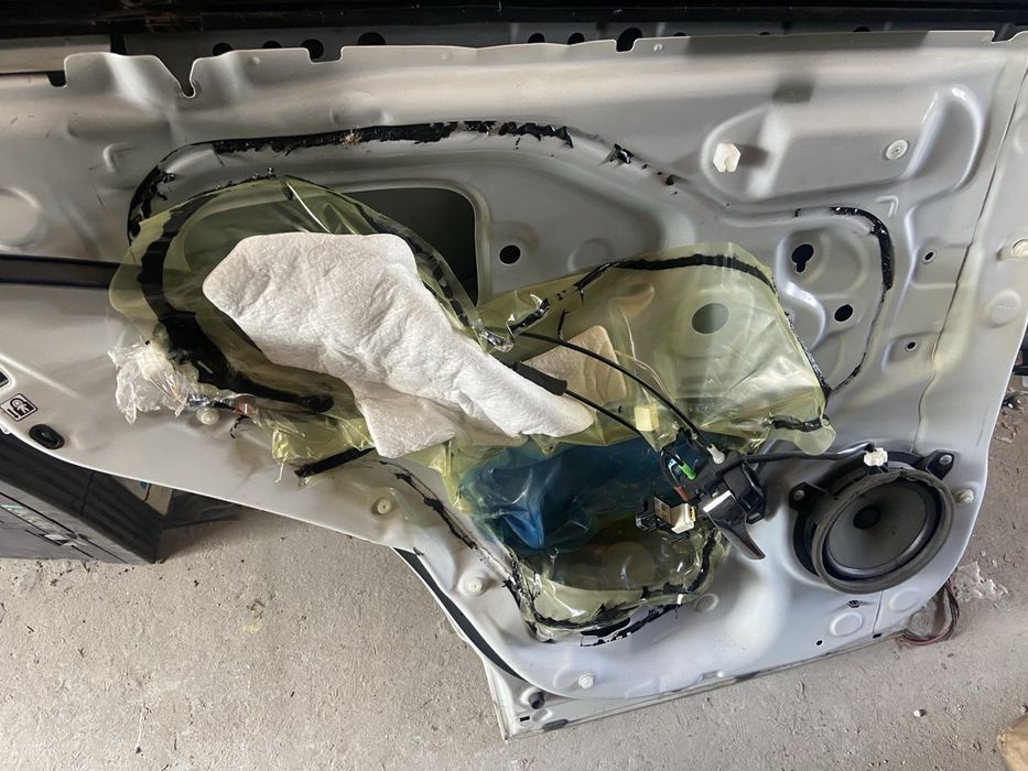 Двері задні ліві Тойота Toyota RAV 4 2013-2018 оригінал