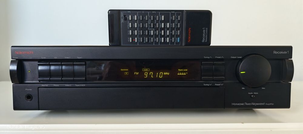Wzmacniacz Nakamichi Receiver 1