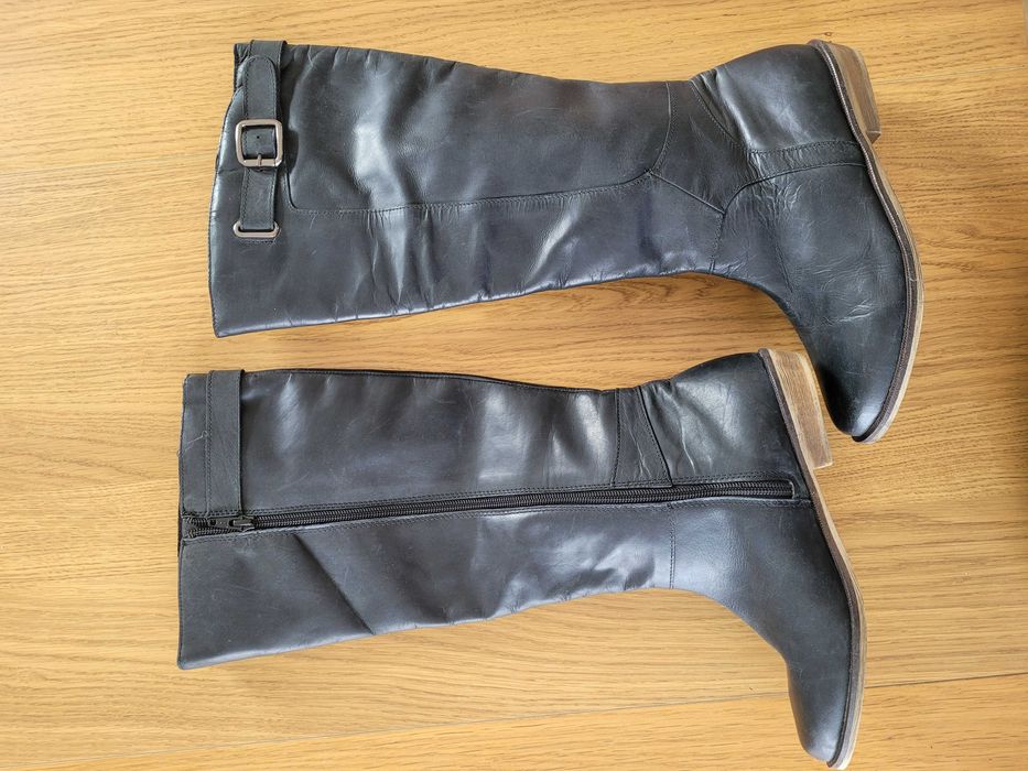 Nowe skórzane kozaki Reserved 37.