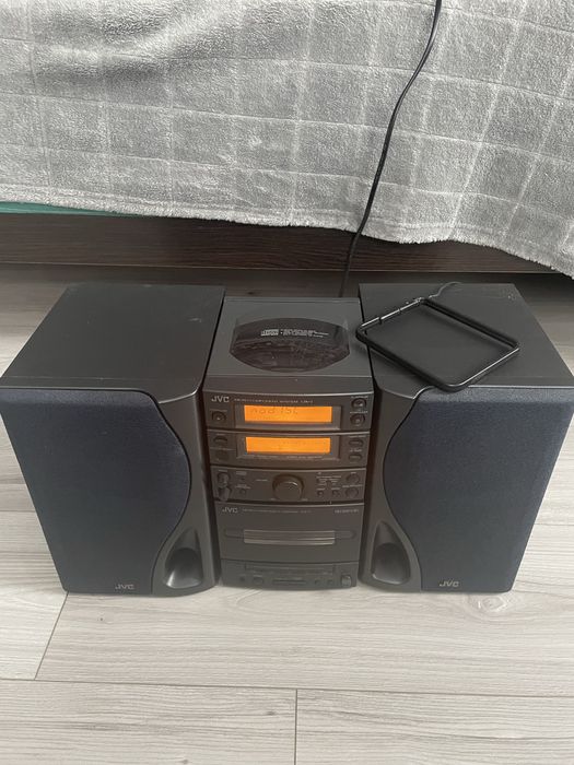 Продадаю Jvc музичний центр