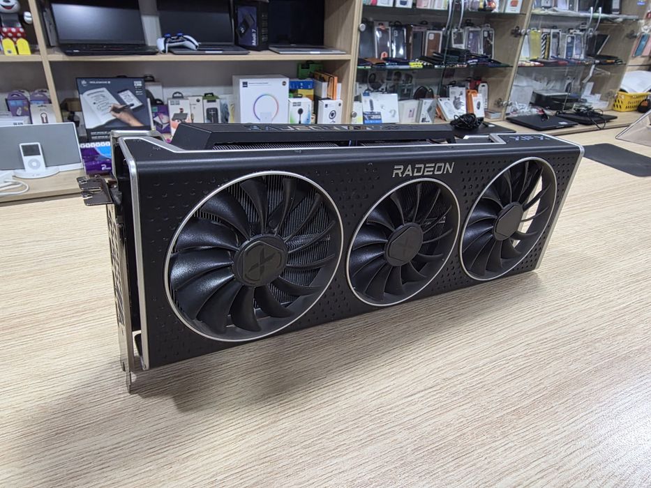 XFXВідеокарта Speedster MERC 319 AMD Radeon RX 6900 XT — 16 ГБ GDDR6, 256 бит